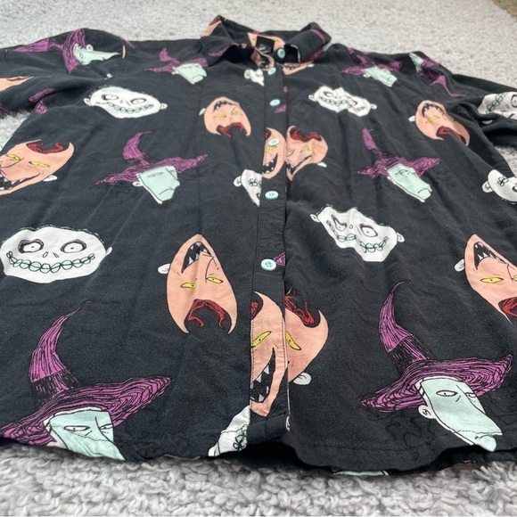 Hot Topic Top Mens Medium Nightmare Before Christmas Tim Burton Button Up Oogie - Picture 2 of 5